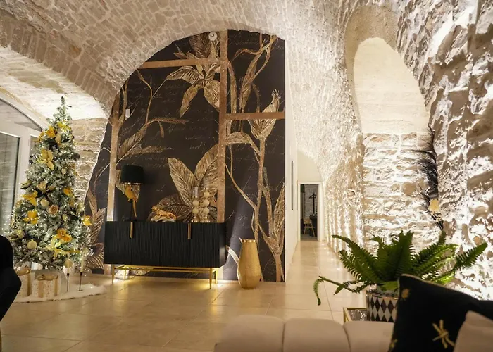 Masseria Finigrini Luxury Bed and breakfast *